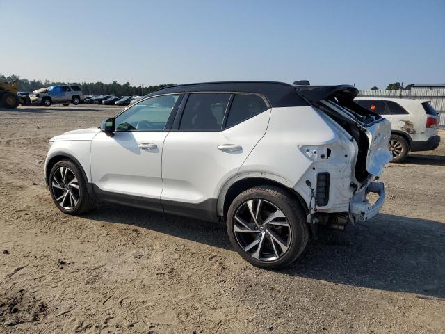 YV4162UM3L2246820 - 2020 VOLVO XC40 T5 R-DESIGN WHITE photo 2