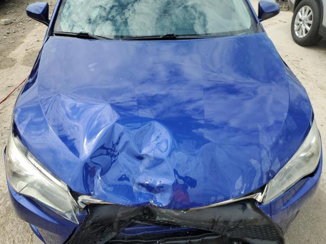 4T1BF1FK1GU603785 - 2016 TOYOTA CAMRY LE BLUE photo 11
