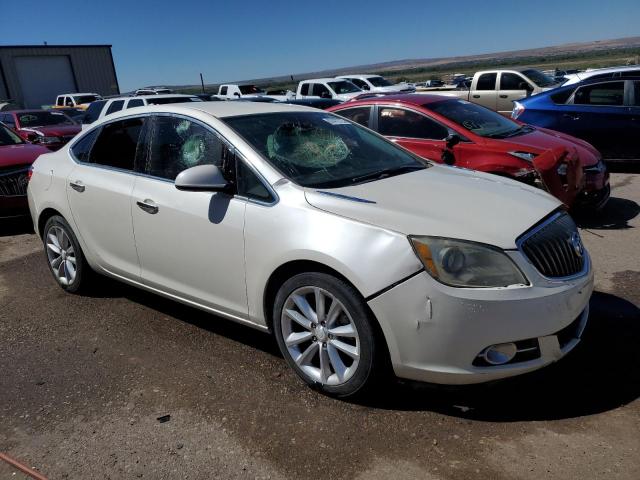 1G4PP5SK2E4111330 - 2014 BUICK VERANO WHITE photo 4