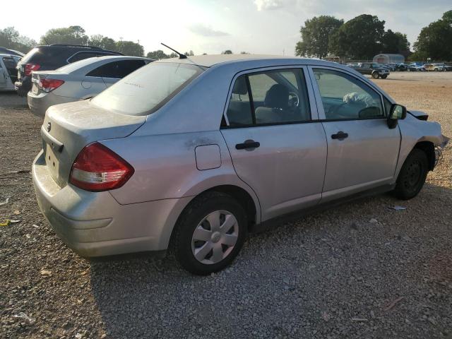 3N1CC11E49L431352 - 2009 NISSAN VERSA S SILVER photo 3