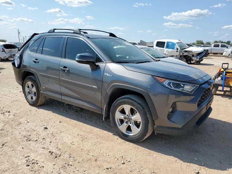 4T3R6RFV4MU025546 - 2021 TOYOTA RAV4 XLE CHARCOAL photo 4