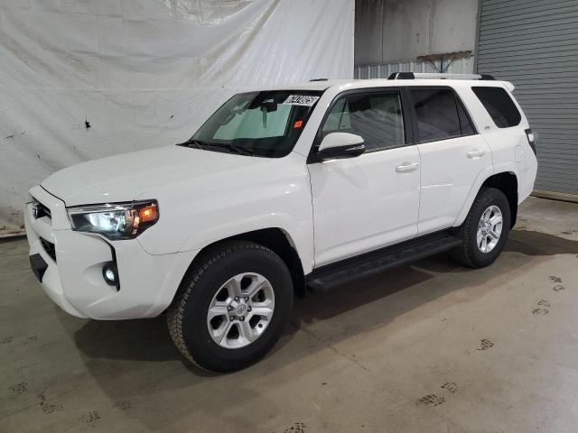 2024 TOYOTA 4RUNNER SR5/SR5 PREMIUM, null