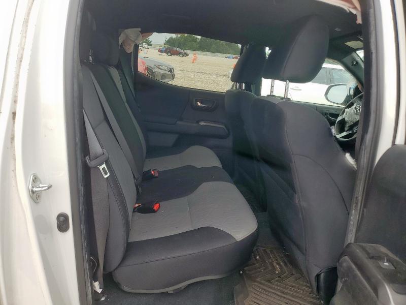 3TYCZ5AN9NT094981 - 2022 TOYOTA TACOMA DOUBLE CAB 白色 照片 10
