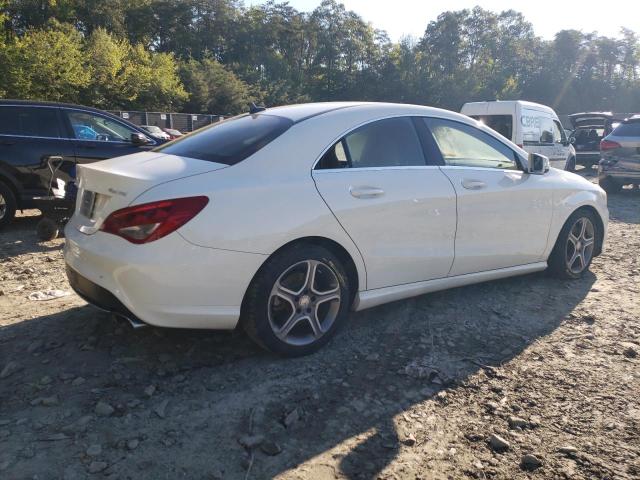 WDDSJ4GB2EN139860 - 2014 MERCEDES-BENZ CLA 250 4MATIC WHITE photo 3