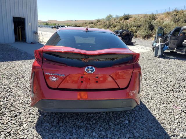 JTDKARFP8H3044532 - 2017 TOYOTA PRIUS PRIM أحمر صورة 6