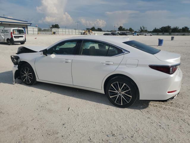 58ADZ1B17RU171843 - 2024 LEXUS ES 350 BASE WHITE photo 2