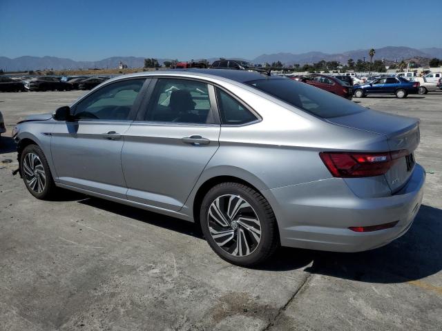 3VWEB7BUXLM059953 - 2020 VOLKSWAGEN JETTA SEL 银色 照片 2