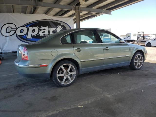WVWPD63BX3P118037 - 2003 VOLKSWAGEN PASSAT GLS GREEN photo 3