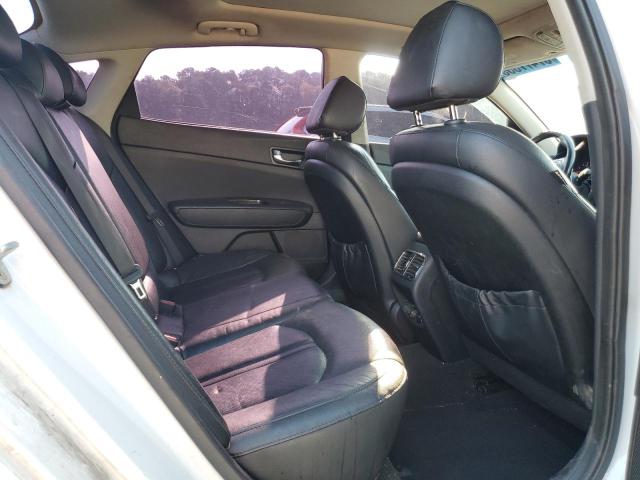 5XXGU4L35GG098385 - 2016 KIA OPTIMA EX WHITE photo 10