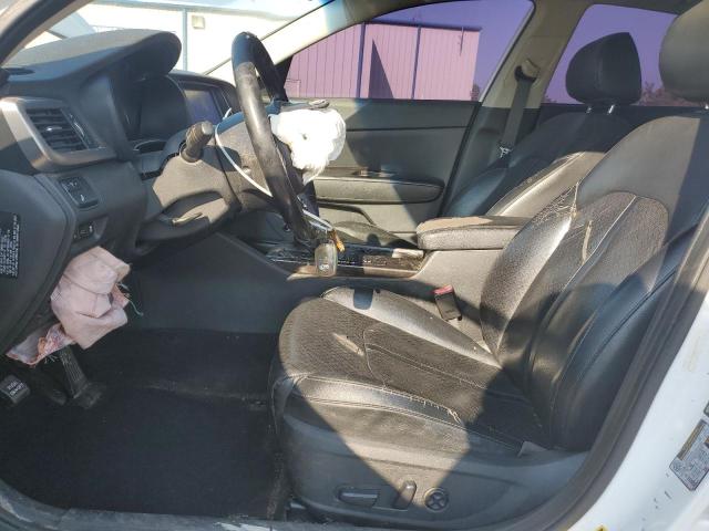 5XXGU4L35GG098385 - 2016 KIA OPTIMA EX WHITE photo 7