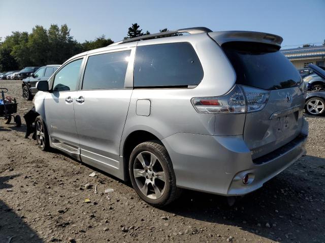 5TDXK3DC6DS370225 - 2013 TOYOTA SIENNA SPORT SILVER photo 2