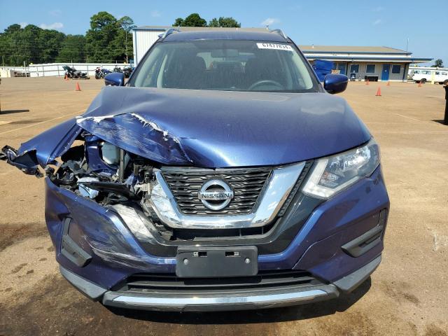 KNMAT2MTXHP520429 - 2017 NISSAN ROGUE S BLUE photo 5