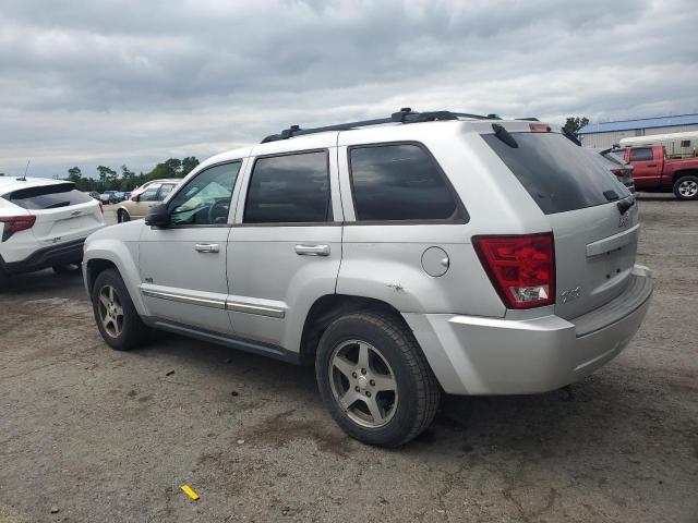 1J8GR48K56C259911 - 2006 JEEP GRAND CHER LAREDO SILVER photo 2