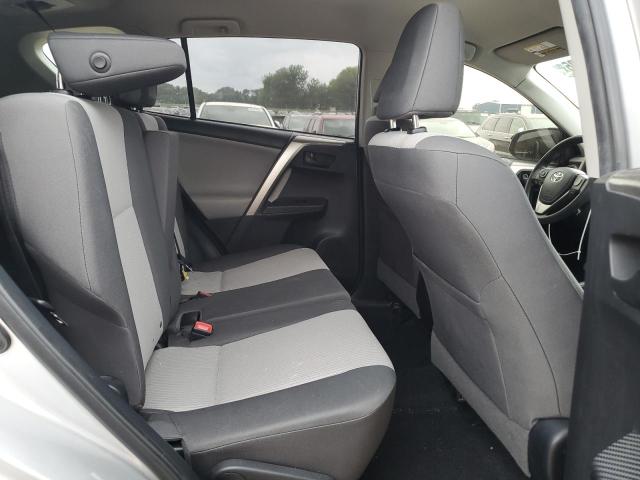 JTMZFREV4FD072092 - 2015 TOYOTA RAV4 LE SILVER photo 11