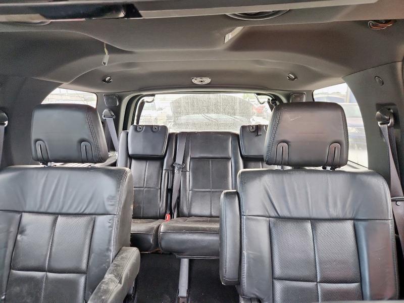 5LMJJ2H59AEJ07705 - 2010 LINCOLN NAVIGATOR BLACK photo 10