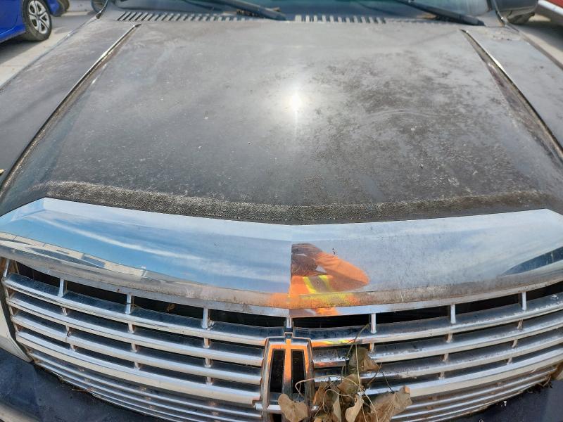 5LMJJ2H59AEJ07705 - 2010 LINCOLN NAVIGATOR BLACK photo 12