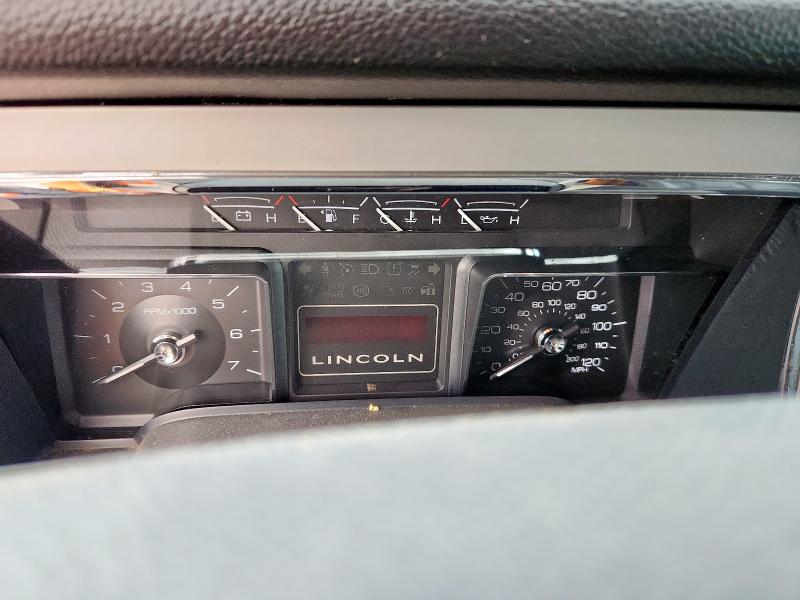 5LMJJ2H59AEJ07705 - 2010 LINCOLN NAVIGATOR BLACK photo 9