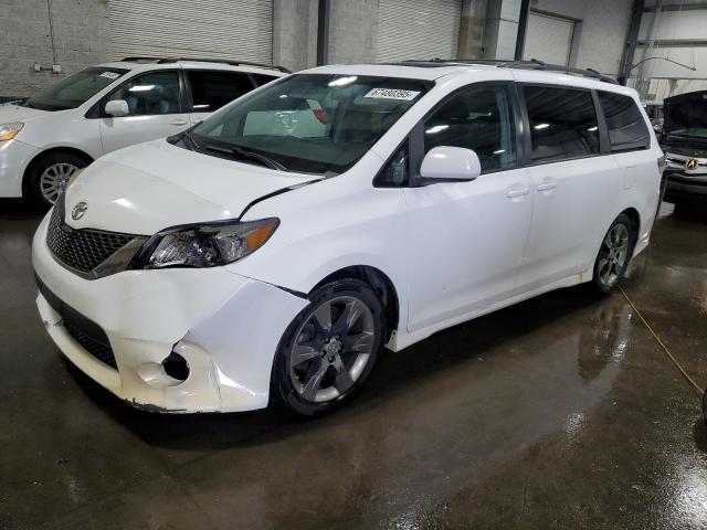 2011 TOYOTA SIENNA SPORT, 