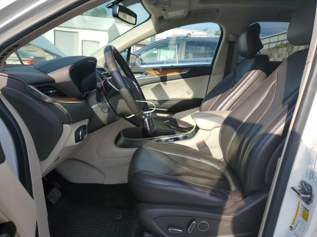 5LMCJ2D99KUL30531 - 2019 LINCOLN MKC SELECT Белый фото 7