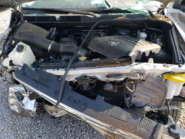 5TFUW5F18GX493053 - 2016 TOYOTA TUNDRA DOUBLE CAB SR/SR5 SILVER photo 11