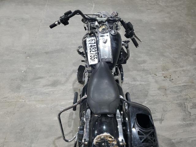 1HD1FBC15JB659442 - 2018 HARLEY-DAVIDSON FLHR ROAD KING BLACK photo 6