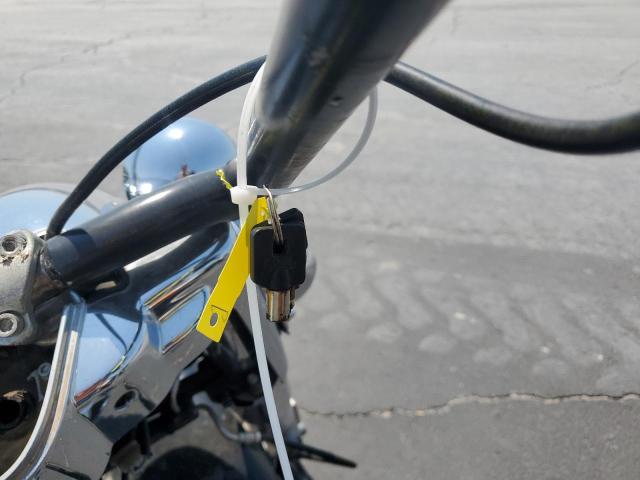 1HD1FBC15JB659442 - 2018 HARLEY-DAVIDSON FLHR ROAD KING BLACK photo 8