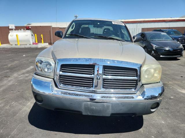 1D7HE48N45S151209 - 2005 DODGE DAKOTA QUAD SLT TAN photo 5