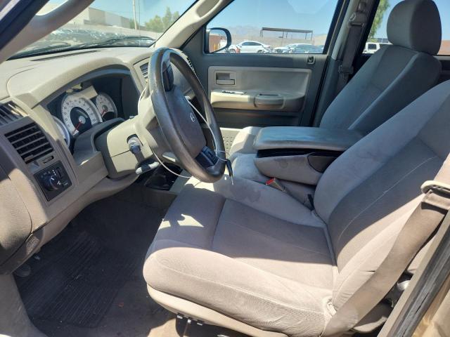 1D7HE48N45S151209 - 2005 DODGE DAKOTA QUAD SLT TAN photo 7
