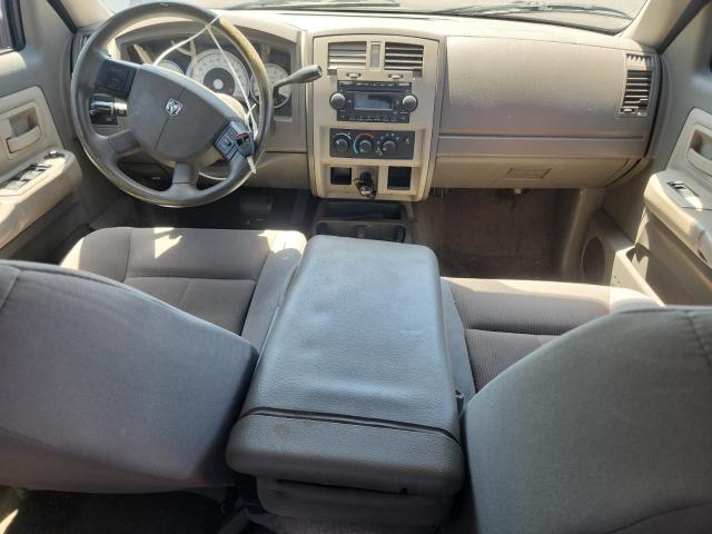 1D7HE48N45S151209 - 2005 DODGE DAKOTA QUAD SLT TAN photo 8