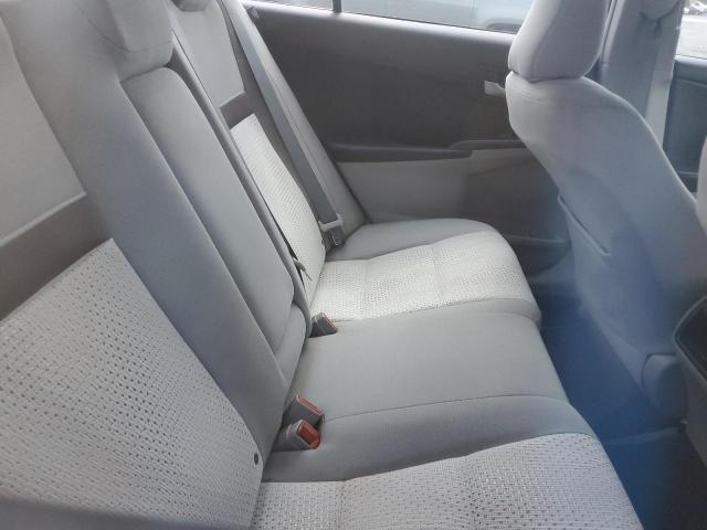 4T1BF1FK8CU022519 - 2012 TOYOTA CAMRY BASE SILVER photo 10