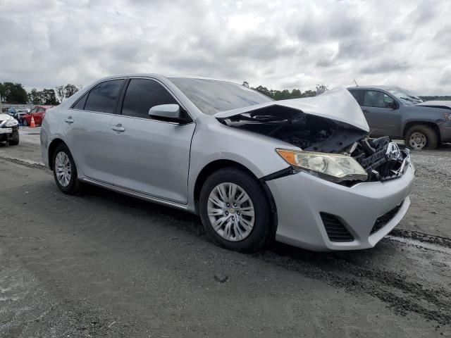 4T1BF1FK8CU022519 - 2012 TOYOTA CAMRY BASE SILVER photo 4