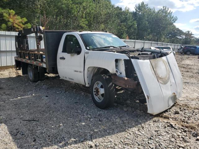 1GBJC74K69E130935 - 2009 CHEVROLET SILVERADO C3500 WHITE photo 4