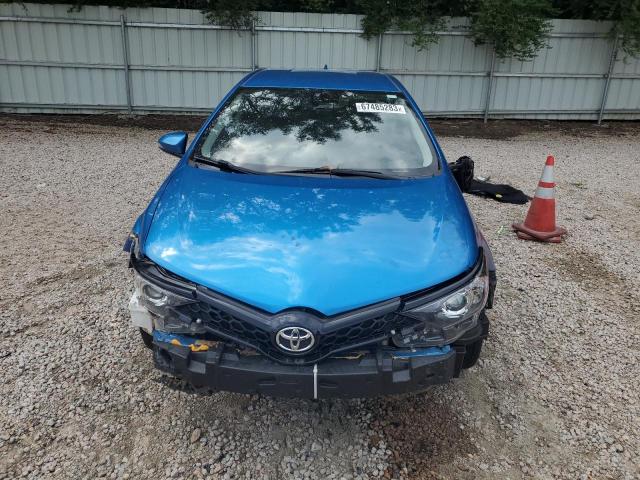 JTNKARJE4JJ554122 - 2018 TOYOTA COROLLA IM BLUE photo 5