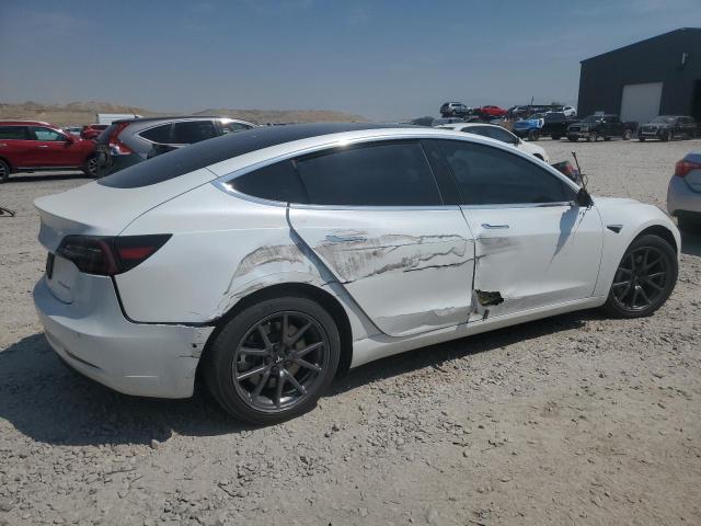 5YJ3E1EB1LF636723 - 2020 TESLA MODEL 3 白色 照片 3