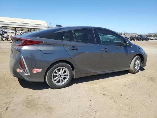 JTDKARFP6H3056467 - 2017 TOYOTA PRIUS PRIM GRAY photo 3
