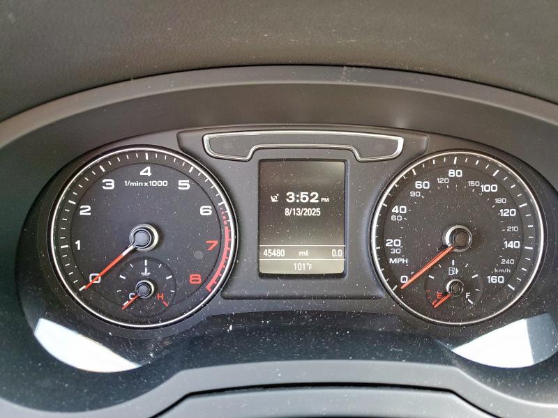 WA1BCCFS8JR009319 - 2018 AUDI Q3 PREMIUM SILVER photo 9