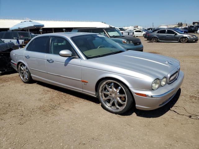 SAJWA73B34TG26230 - 2004 JAGUAR XJR S SILVER photo 4