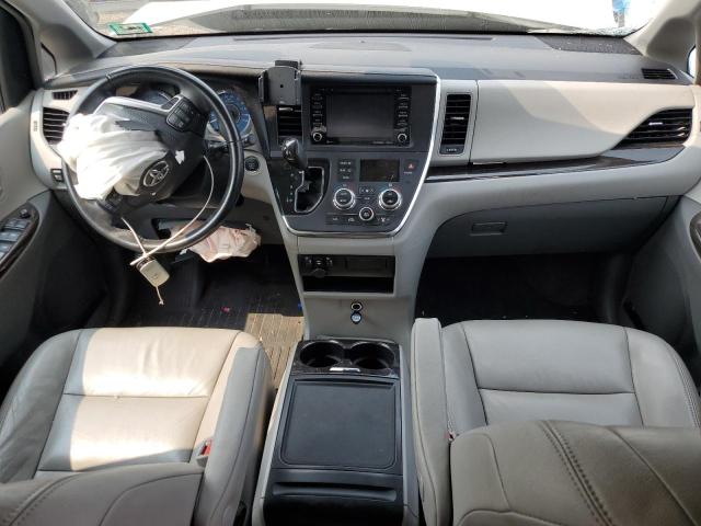 5TDDZ3DC9JS207675 - 2018 TOYOTA SIENNA XLE თეთრი ფოტო 8