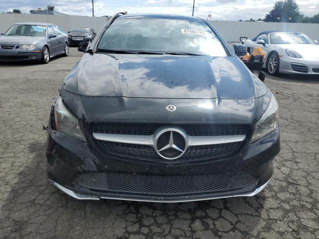 WDDSJ4EBXJN695489 - 2018 MERCEDES-BENZ CLA 250 შავი ფოტო 5