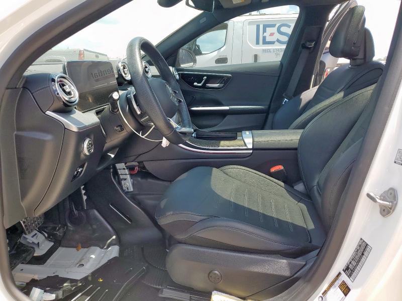 W1KAF4GB6PR073208 - 2023 MERCEDES-BENZ C 300 Weiß Foto 7