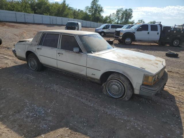 6S69R7Q461901 - 1977 CADILLAC SEVILLE WHITE photo 4