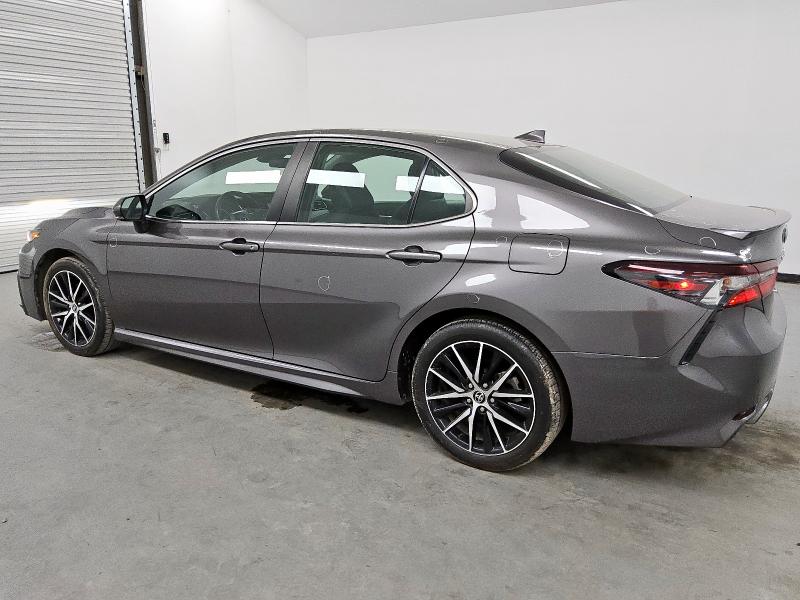 4T1G11AK6PU786189 - 2023 TOYOTA CAMRY SE NIGHT SHADE GRAY photo 2