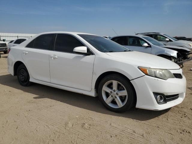 4T1BF1FK4DU641555 - 2013 TOYOTA CAMRY L 白色 照片 4