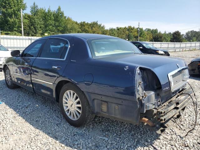 1LNHM81WX4Y684678 - 2004 LINCOLN TOWN CAR EXECUTIVE BLUE photo 2