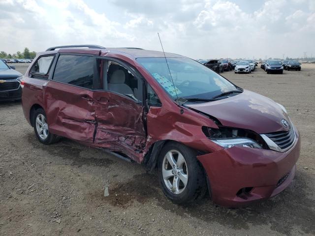 5TDKK3DC1BS159232 - 2011 TOYOTA SIENNA LE 红色 照片 4