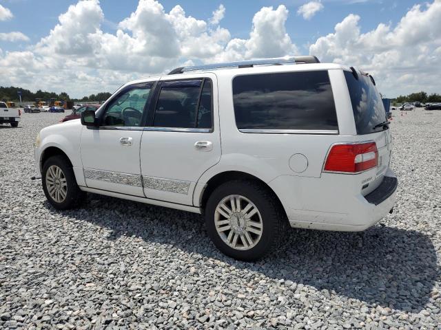 5LMJJ2H5XBEJ04099 - 2011 LINCOLN NAVIGATOR WHITE photo 2