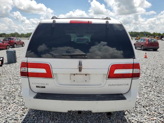 5LMJJ2H5XBEJ04099 - 2011 LINCOLN NAVIGATOR WHITE photo 6