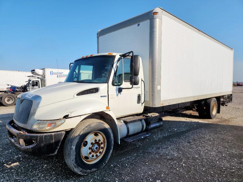 2011 INTERNATIONAL 4000 4300, 