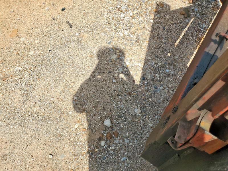 47SZ041TXX1015197 - 1999 UTILITY TRAILER Czerwony zdjęcie 4