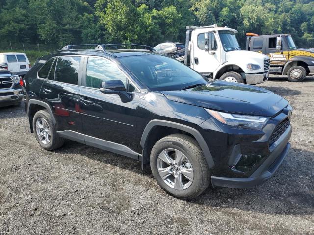 2T3P1RFV4RW471256 - 2024 TOYOTA RAV4 XLE BLACK photo 4